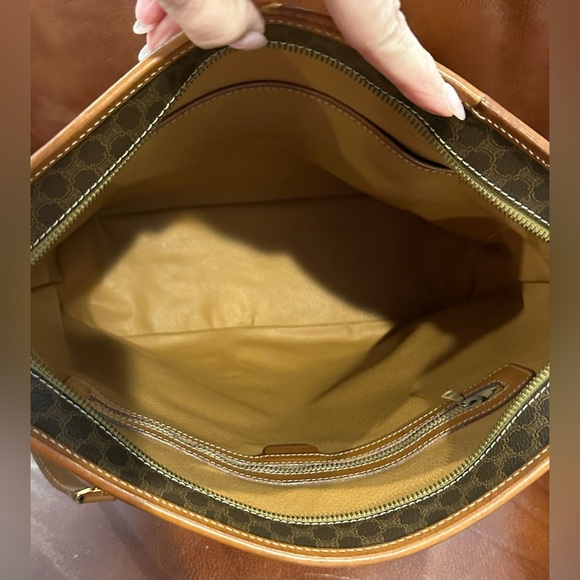 Celine Macadam Vintage Dome style Monogrammed Leather Shoulder Bag/Crossbody EUC - Picture 9 of 15